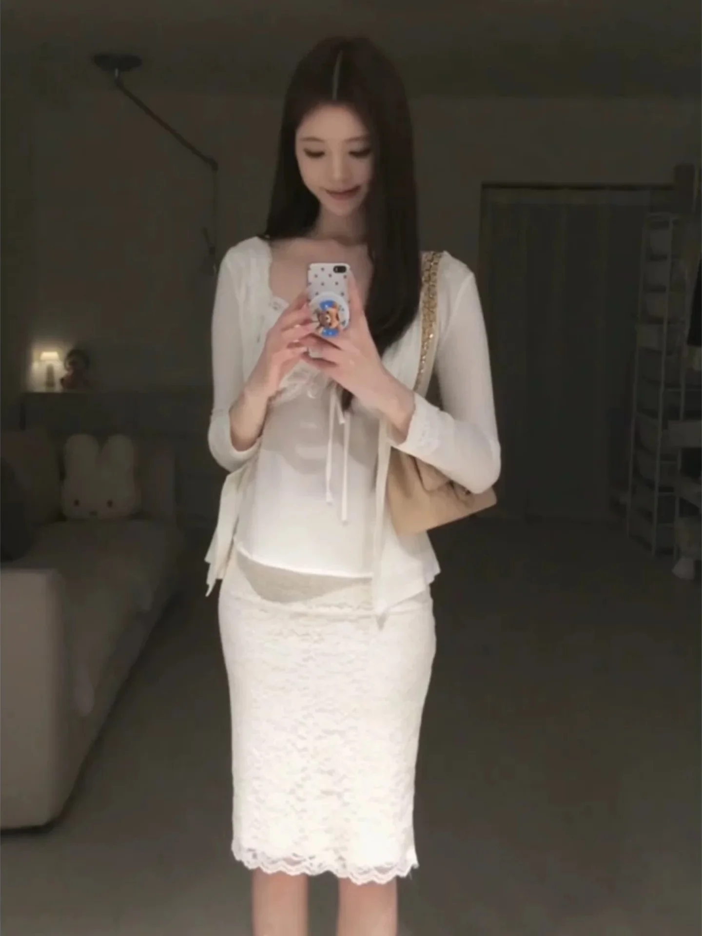 Korean Style Pure Desire Summer Outfit Women's White Lace Strap Cardigan Lace Wrap around Skirt Breathable Polyester
Korean Style Pure Desire Summer Outfit Women's White Lace Strap Cardigan Lace Wrap around Skirt Breathable Polyester