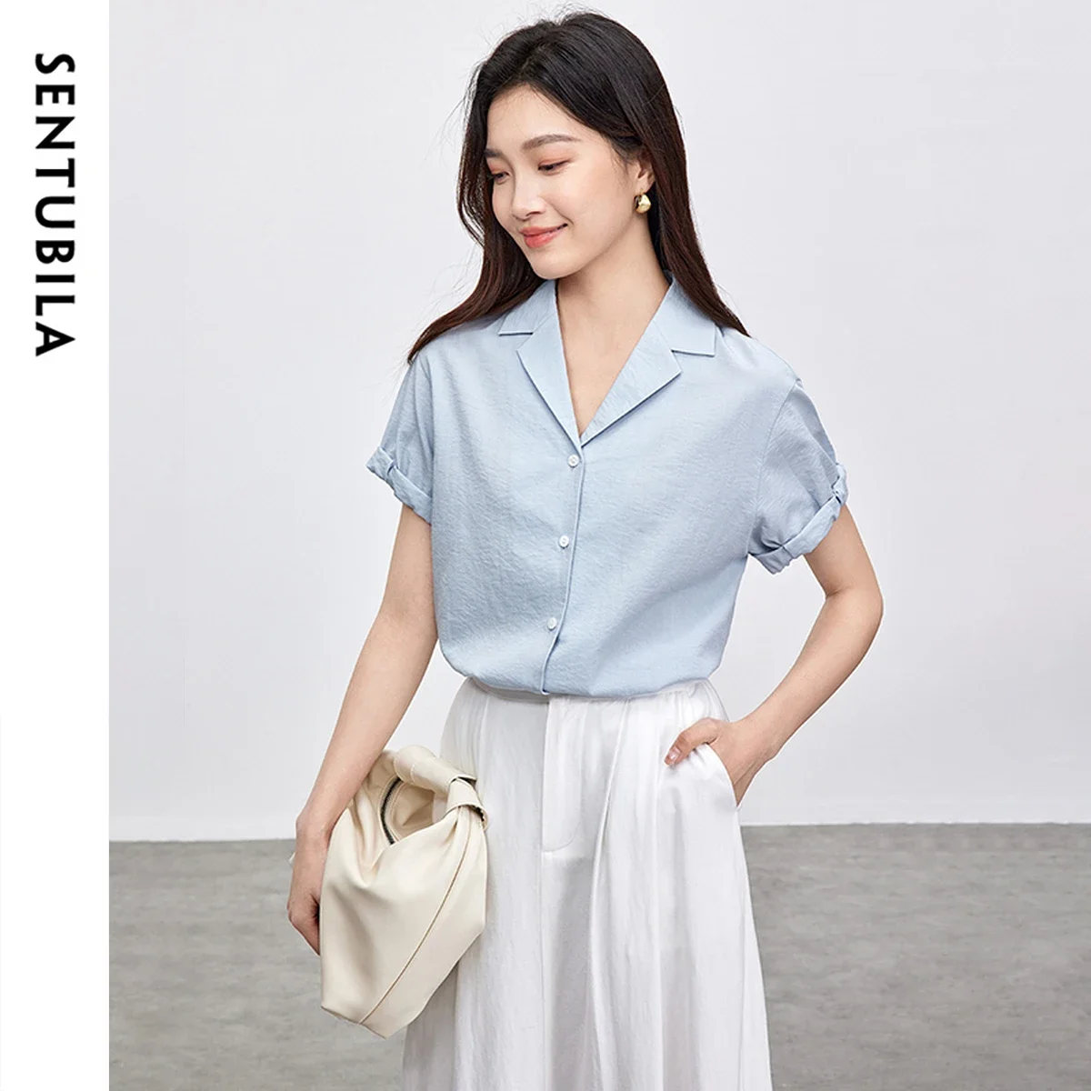 SENTUBILA Women Summer Blue Shirt 2026 Short Drop Sleeve Single Breasted Button Up Tops Office wear Ladies Clothes 152C59292
SENTUBILA Women Summer Blue Shirt 2026 Short Drop Sleeve Single Breasted Button Up Tops Office wear Ladies Clothes 152C59292