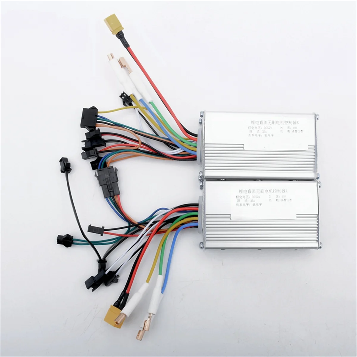 LDHL 52V 25A 1200W JP Brushless DC Motor Electric Scooter Bike Controller A+B Dual Drive Motor Controller
LDHL 52V 25A 1200W JP Brushless DC Motor Electric Scooter Bike Controller A+B Dual Drive Motor Controller