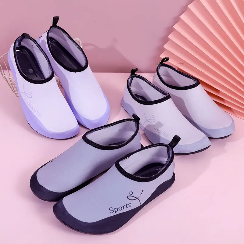 Обувь для дайвинга, женская обувь для воды, мужские носки для водного спорта, пляжные плавательные кроссовки для босиком, кроссовки для фитнеса, танцев, плавания, серфинга, йоги
Обувь для дайвинга, женская обувь для воды, мужские носки для водного спорта, пляжные плавательные кроссовки для босиком, кроссовки для фитнеса, танцев, плавания, серфинга, йоги