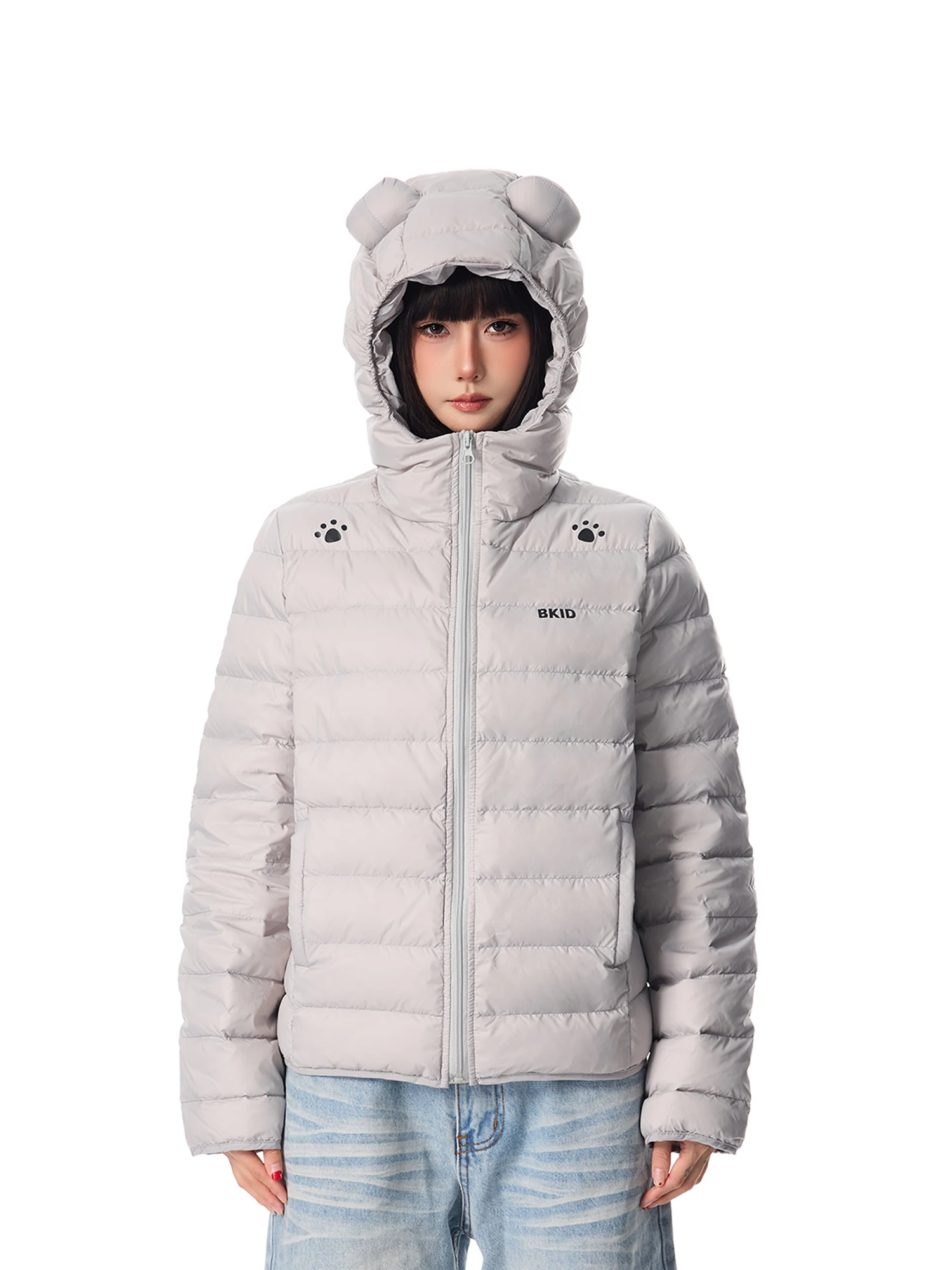 Женская легкая теплая куртка-пуховик SREK Sweet Cool Bear Ear с капюшоном и ушками медведя, приталенная, черная, зимняя верхняя одежда
Женская легкая теплая куртка-пуховик SREK Sweet Cool Bear Ear с капюшоном и ушками медведя, приталенная, черная, зимняя верхняя одежда