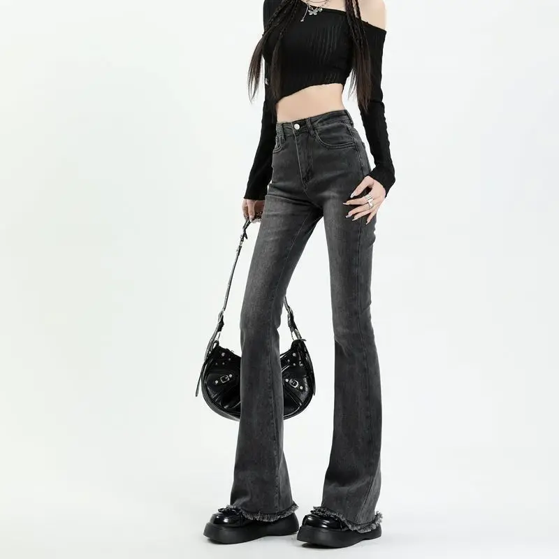 Autumn New Fashion High Waisted Slim Fleece Edge Jeans Women's Solid Button Zipper Pockets Slim Straight Micro Flared Pants 2023
Autumn New Fashion High Waisted Slim Fleece Edge Jeans Women's Solid Button Zipper Pockets Slim Straight Micro Flared Pants 2023
