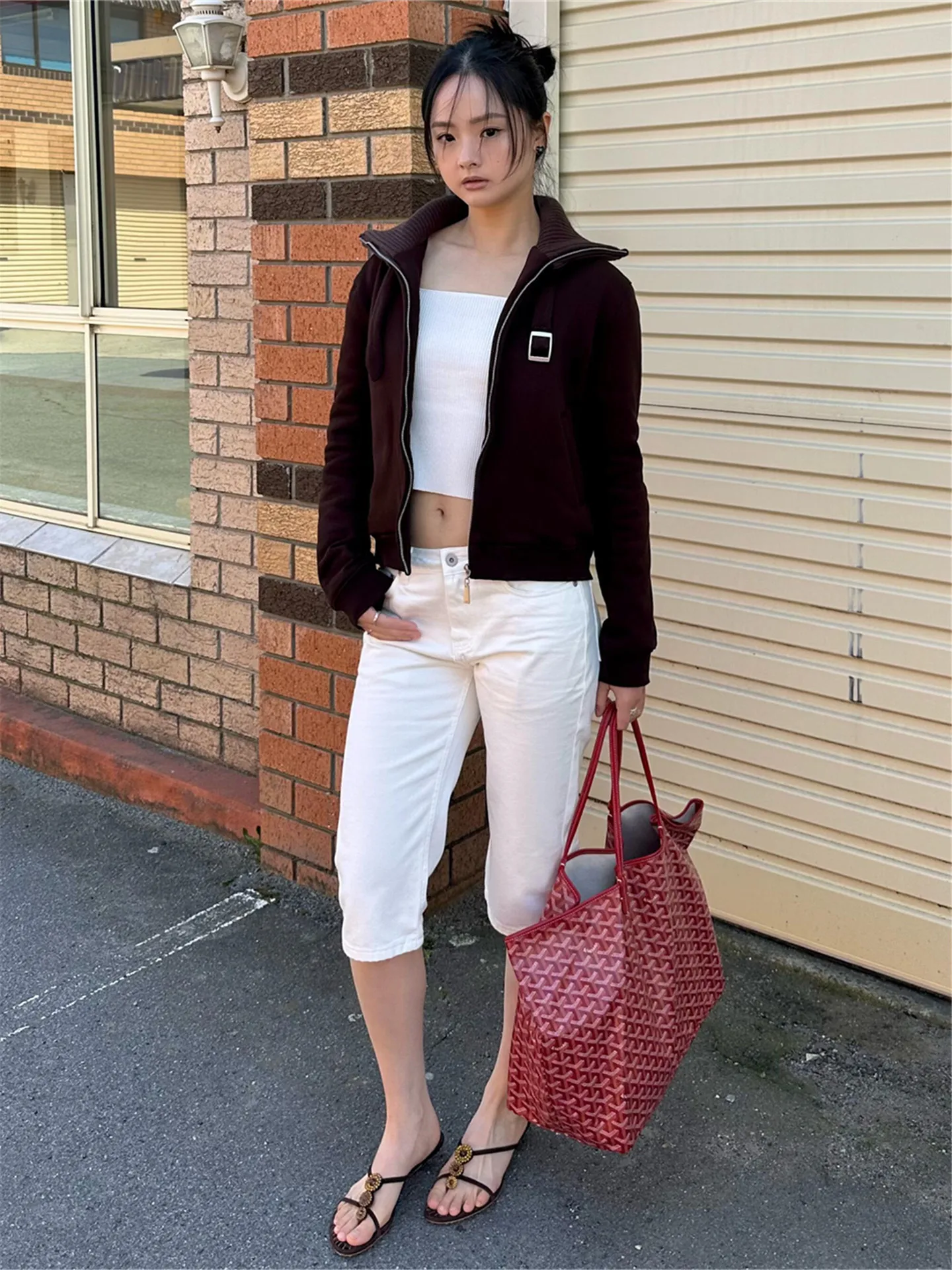 American Style Streetwear White Low Waist Bell Bottom Jeans Women's Summer Slimming Design Casual Cotton Denim Pants
American Style Streetwear White Low Waist Bell Bottom Jeans Women's Summer Slimming Design Casual Cotton Denim Pants