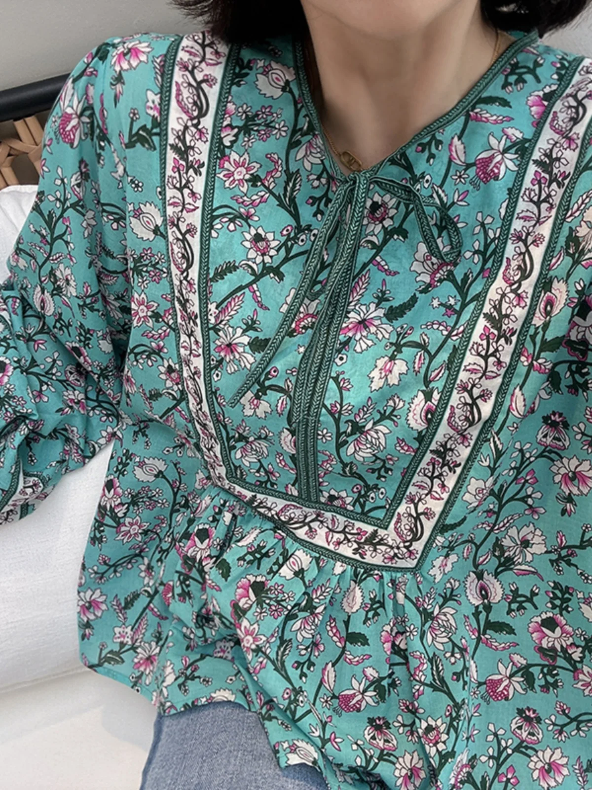 Romantic Vintage Ethnic Lantern Sve Belted Draped Loose Bali Silk Positioning Print Long Sve irt French Sle Loose F...
Romantic Vintage Ethnic Lantern Sve Belted Draped Loose Bali Silk Positioning Print Long Sve irt French Sle Loose F...