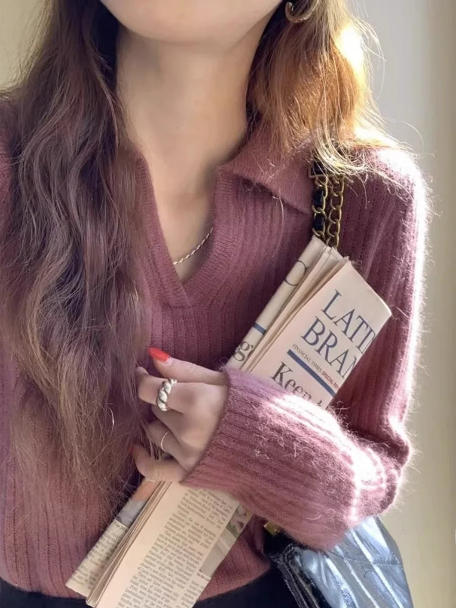 Retro Neck Long Sleeve Knitted Sweater Soft Cozy Autumn Women's Fashion Lazy Style Top Quality Korean Version Pure Color
Retro Neck Long Sleeve Knitted Sweater Soft Cozy Autumn Women's Fashion Lazy Style Top Quality Korean Version Pure Color