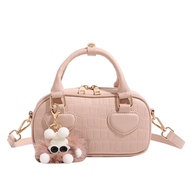 2025 Women Felt Mini Shoulder Bag Underarm Bags Solid Color Casual Handbags with Chain Shoulder Pouch Light Weigh Bag
2025 Women Felt Mini Shoulder Bag Underarm Bags Solid Color Casual Handbags with Chain Shoulder Pouch Light Weigh Bag