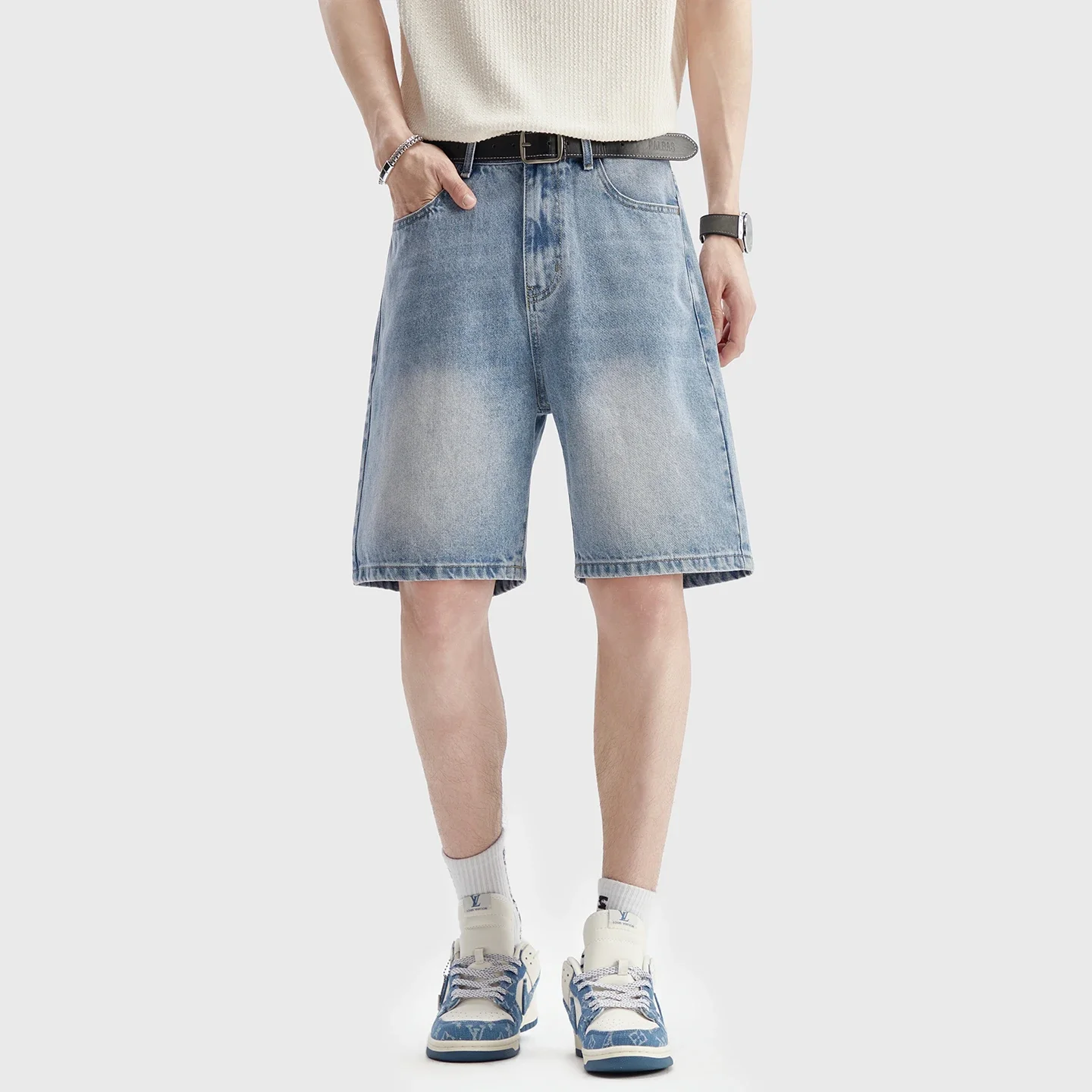 2026 summer brand men's straight loose jorts American retro casual simple city boy baggy denim shorts full length jeans
2026 summer brand men's straight loose jorts American retro casual simple city boy baggy denim shorts full length jeans
