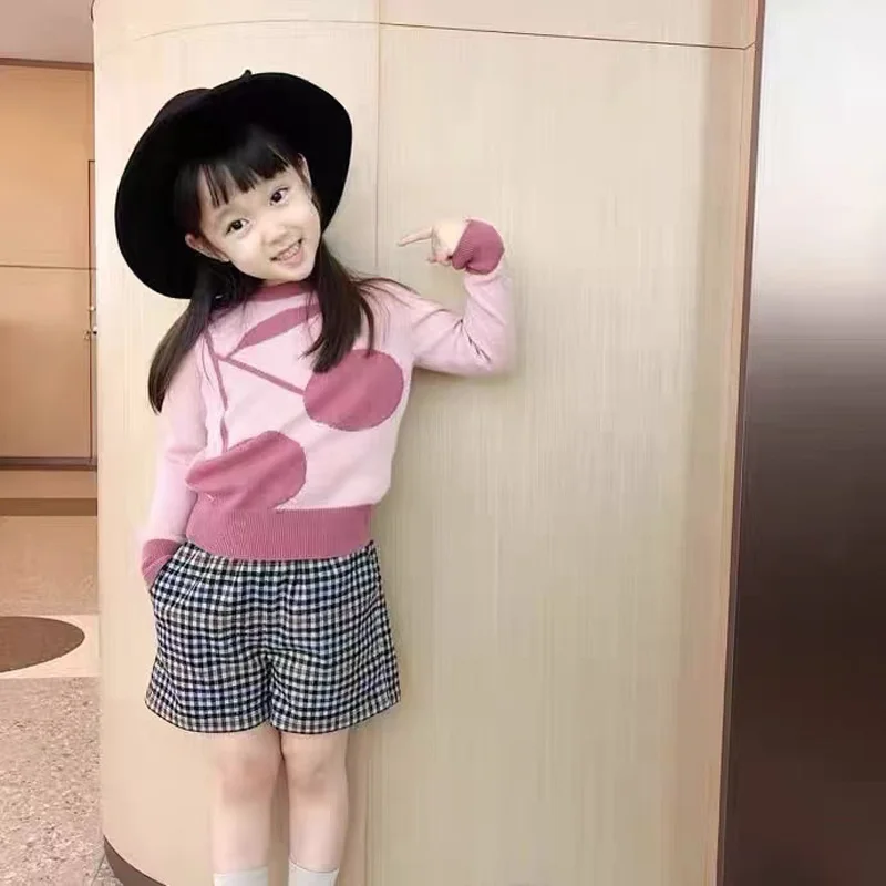 В наличии: Детские свитера для девочек на весну-лето 2026, вязаные свитера с вишневым узором, зимняя одежда для малышей, детские свитера
В наличии: Детские свитера для девочек на весну-лето 2026, вязаные свитера с вишневым узором, зимняя одежда для малышей, детские свитера