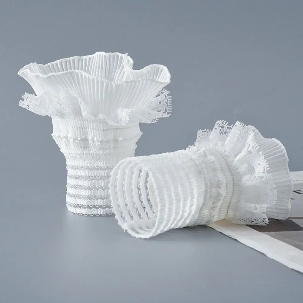 New Multilayer Ruffle Fake Cuff Detachable White Black False Sleeve Cuffs Clothing Accessory
New Multilayer Ruffle Fake Cuff Detachable White Black False Sleeve Cuffs Clothing Accessory