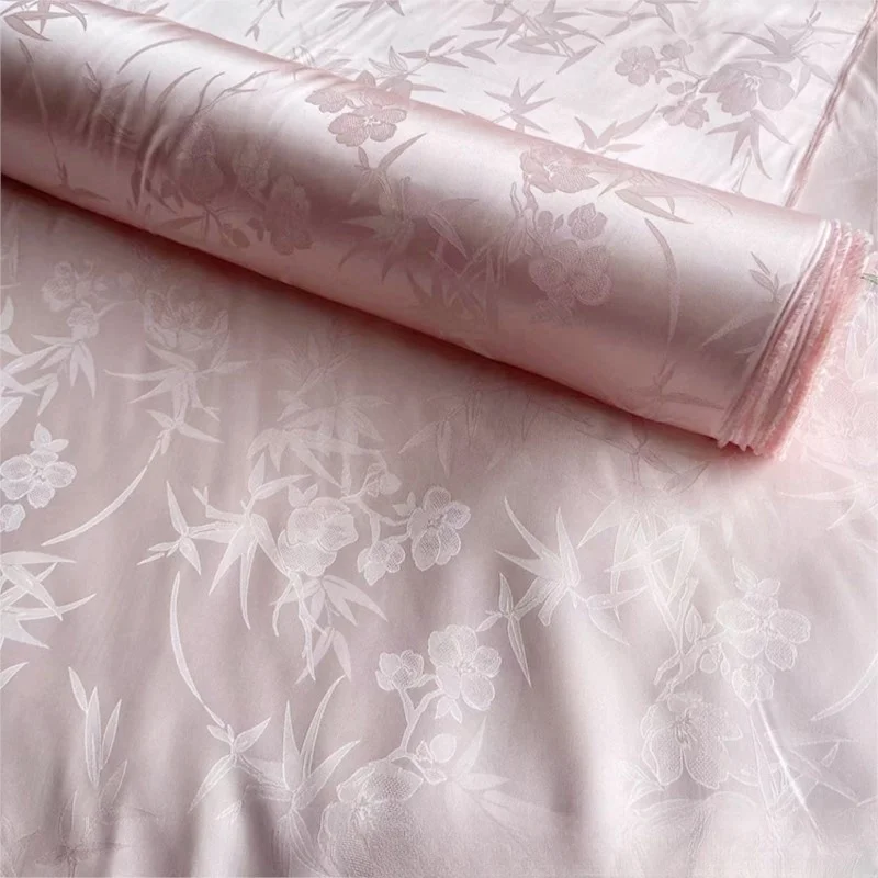 19momme jacquard satin silk fabric through-hole 100% silkworm Hanfu Cheongsam shirt national style
19momme jacquard satin silk fabric through-hole 100% silkworm Hanfu Cheongsam shirt national style
