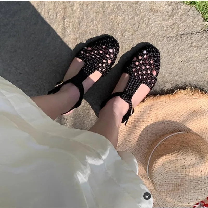 2026 Spring New Flat Shoes Women's Sandals Summer Versatile French Style Black Woven Roman Hollow Outs Gladiator Sandalias Mujer
2026 Spring New Flat Shoes Women's Sandals Summer Versatile French Style Black Woven Roman Hollow Outs Gladiator Sandalias Mujer