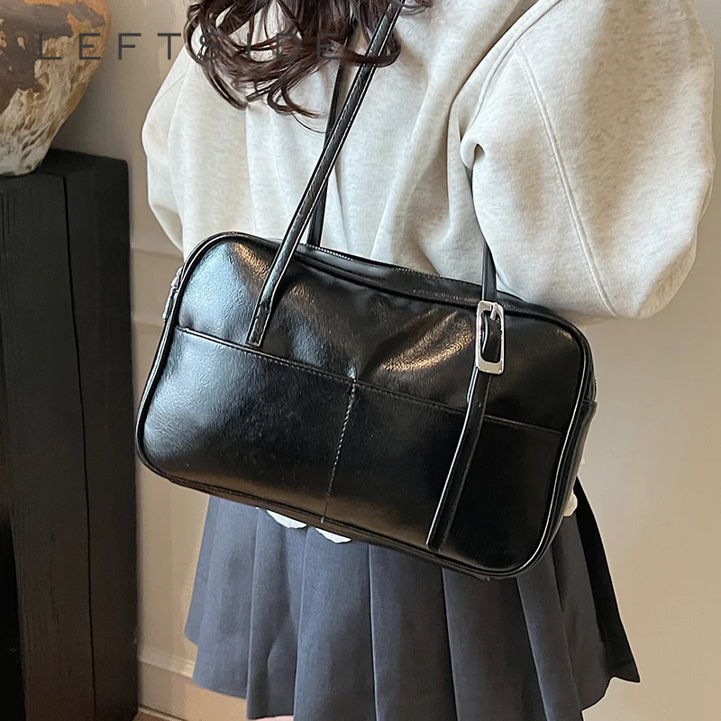 LEFTSIDE PU Leather Small square Underarm Bags Lady Shoulder Bag for Women 2025 Spring Y2K Tote Bags Retro Handbags and Purses
LEFTSIDE PU Leather Small square Underarm Bags Lady Shoulder Bag for Women 2025 Spring Y2K Tote Bags Retro Handbags and Purses