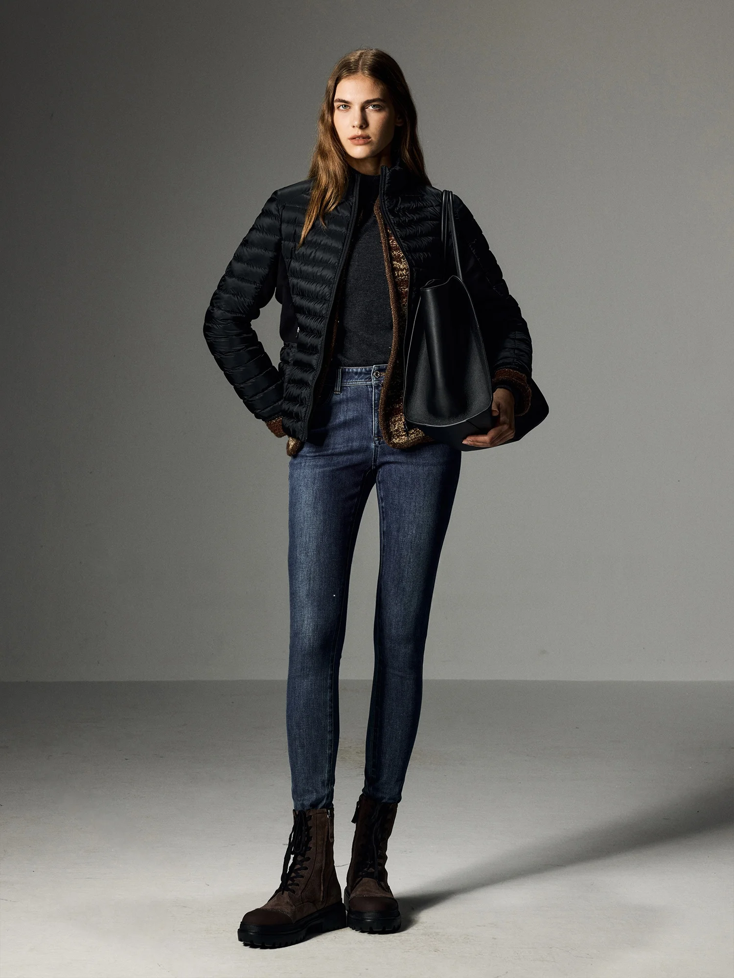 Lightweight Knitted Outdoor down Jaet Thermal Loing Tech Sle Casual Faion 95% White Goose down Women's Coat
Lightweight Knitted Outdoor down Jaet Thermal Loing Tech Sle Casual Faion 95% White Goose down Women's Coat