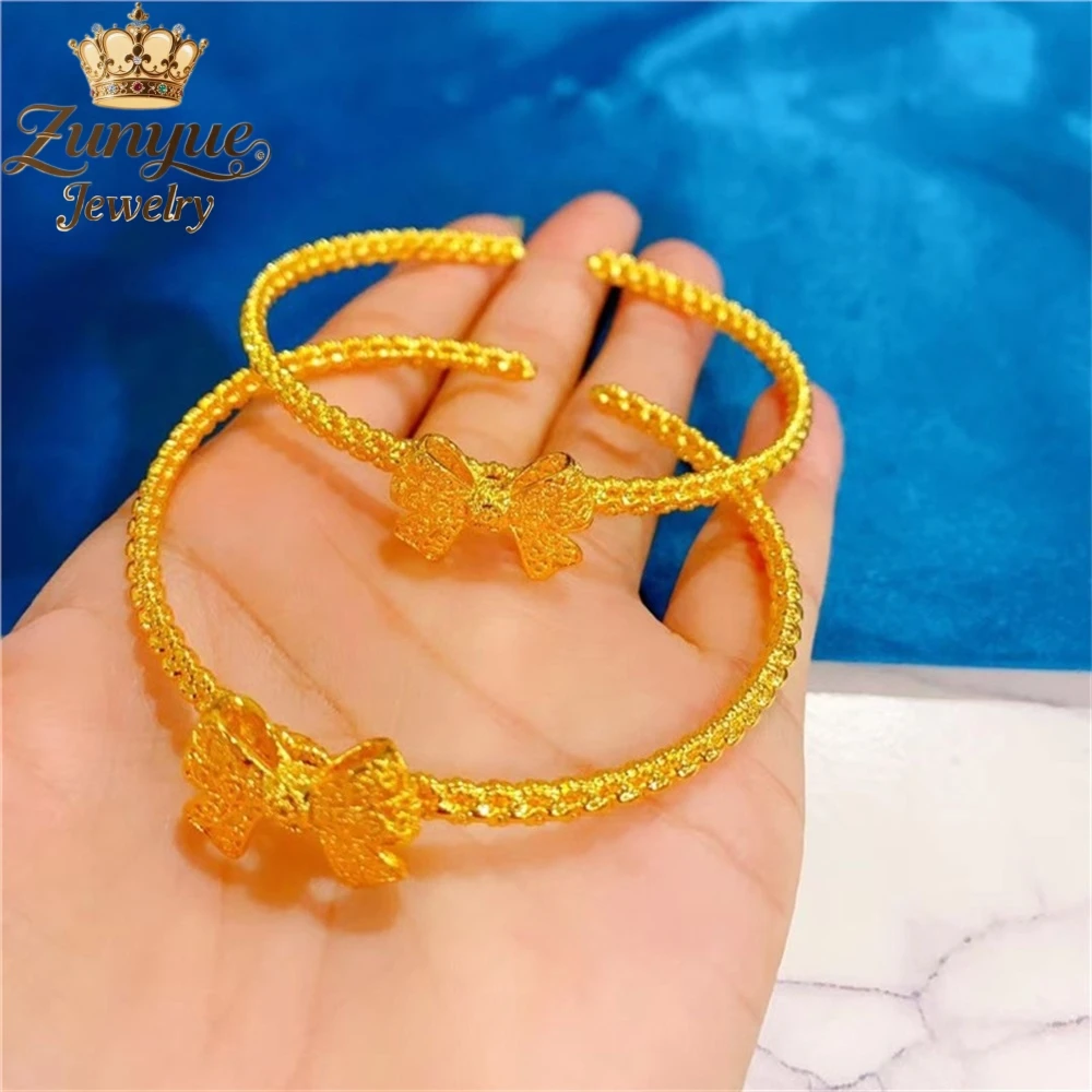 High-end Sand gold bow bracelet Luxury Quality Jewelry Gift Fashion Fine Jewelry Exquisite Popular Elegant Young Best Charms 
High-end Sand gold bow bracelet Luxury Quality Jewelry Gift Fashion Fine Jewelry Exquisite Popular Elegant Young Best Charms