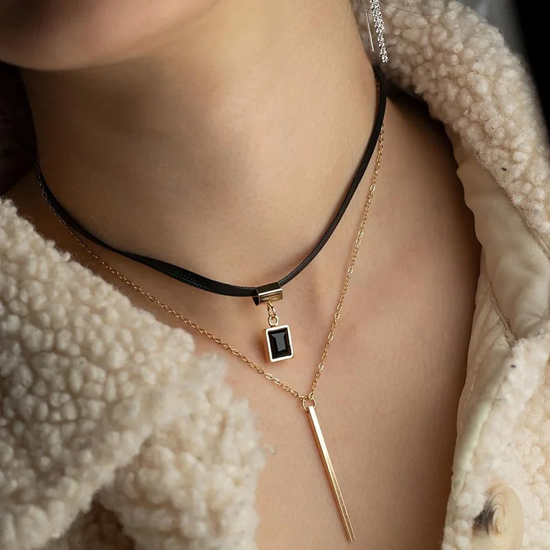 Double Layered Long Tassel Chain Necklaces for Women Gold Color Simple Metal Geometric Bead Choker Necklace Fashion Jewelry 
Double Layered Long Tassel Chain Necklaces for Women Gold Color Simple Metal Geometric Bead Choker Necklace Fashion Jewelry