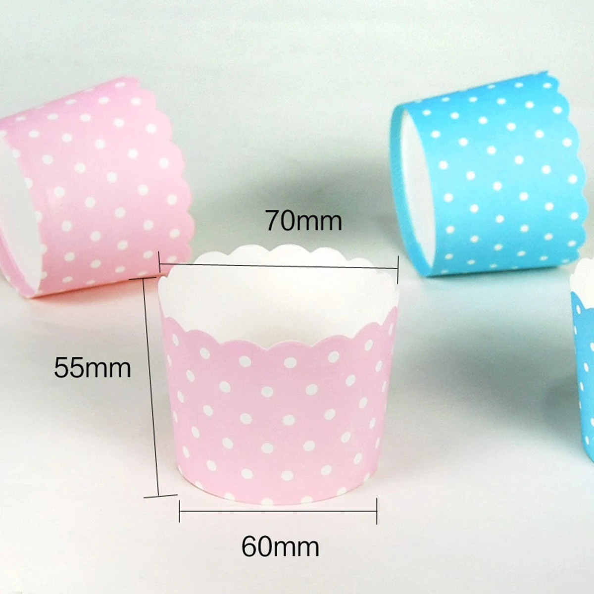 50 pcs Cake Cups High Quality Paper Cupcake Wrappers Non Stick Muffin Liners Baking Cups Temperature Resistance
50 pcs Cake Cups High Quality Paper Cupcake Wrappers Non Stick Muffin Liners Baking Cups Temperature Resistance