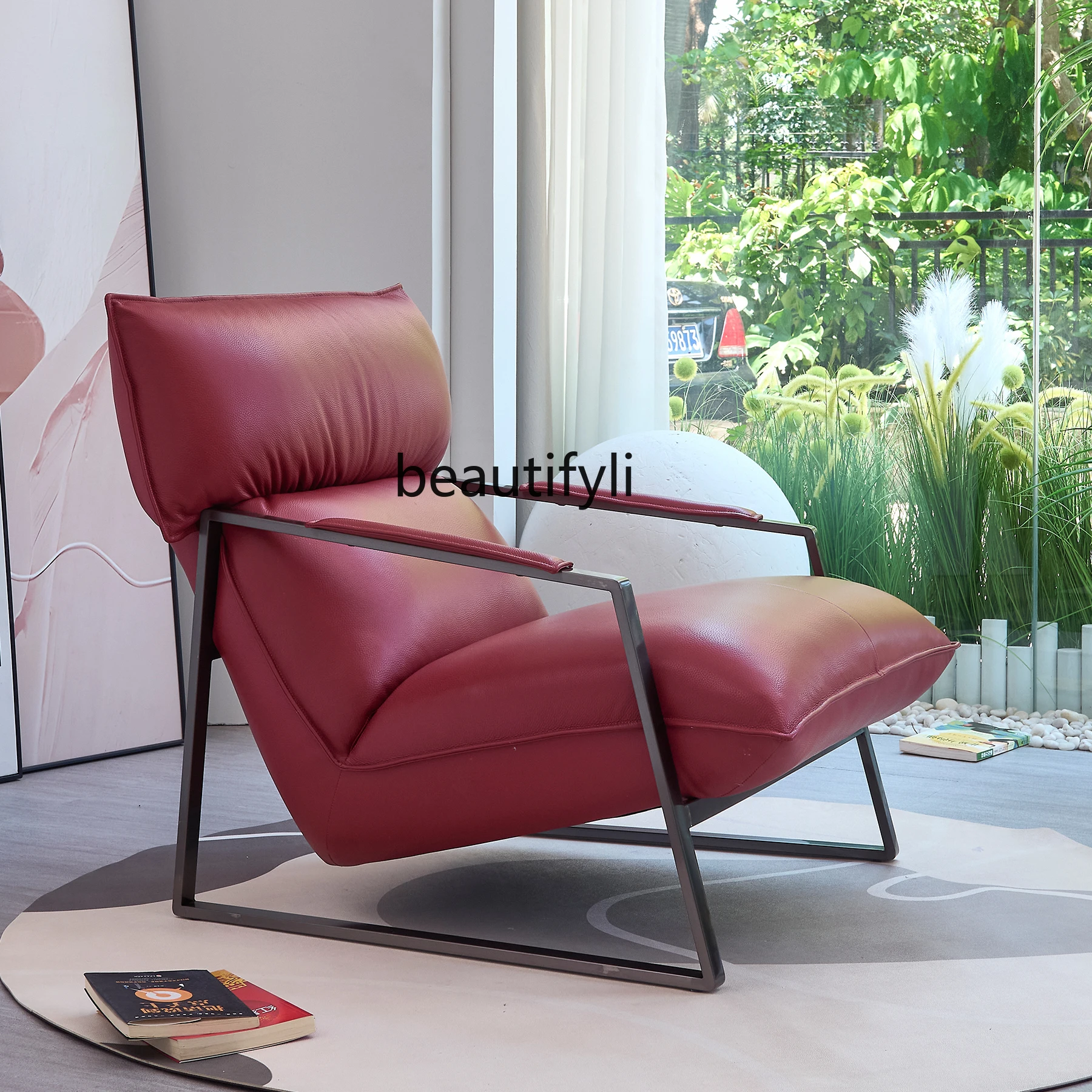 First layer cowhide leisure chair leather single chair consciousness minimalist high-end sofa chair living room single sofa 
First layer cowhide leisure chair leather single chair consciousness minimalist high-end sofa chair living room single sofa