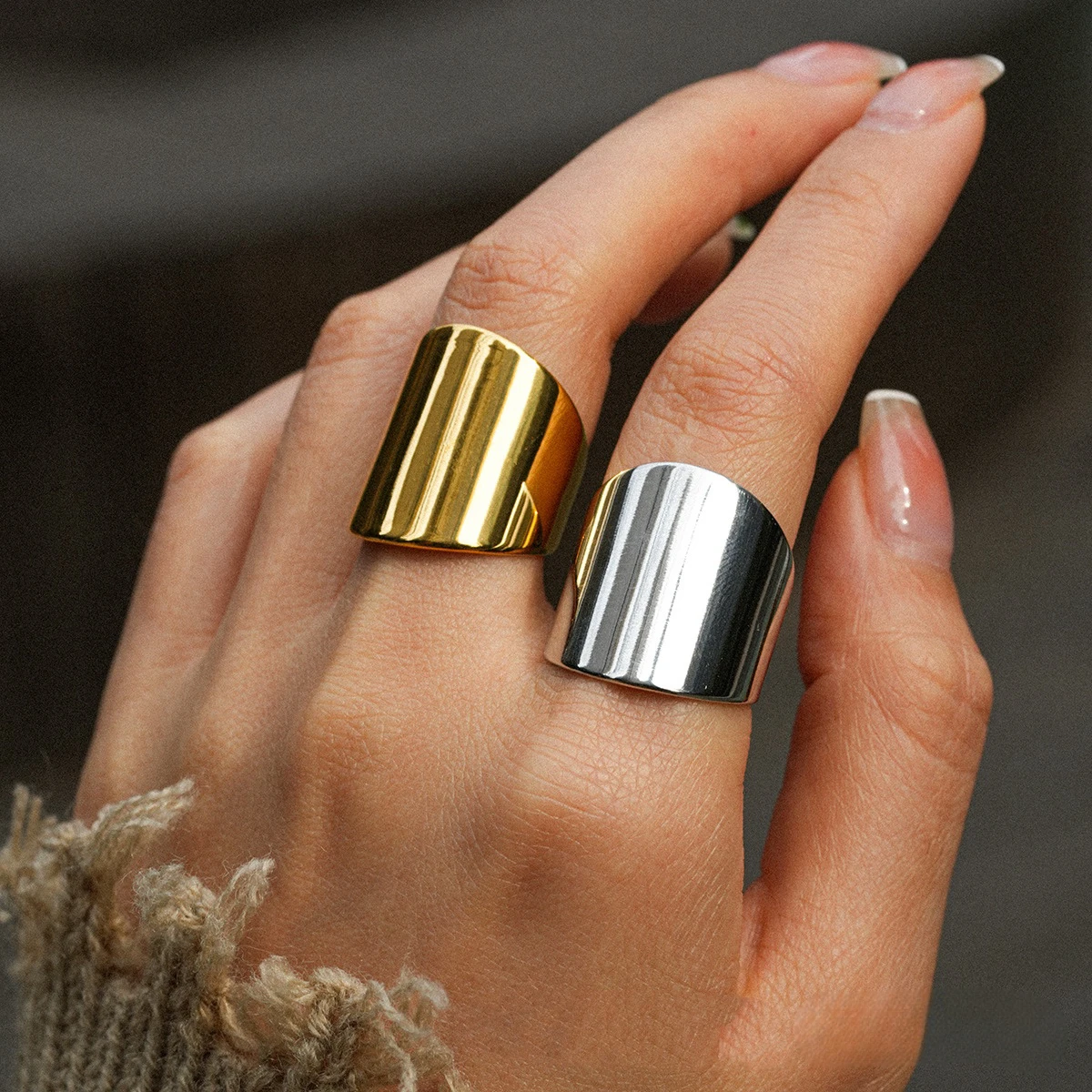 PRISCA | Stainless Steel Wide Open Rings for Women. Smooth Metal Finger Jewelry. Exaggerated Charms. 1Pcs. Punk
PRISCA | Stainless Steel Wide Open Rings for Women. Smooth Metal Finger Jewelry. Exaggerated Charms. 1Pcs. Punk