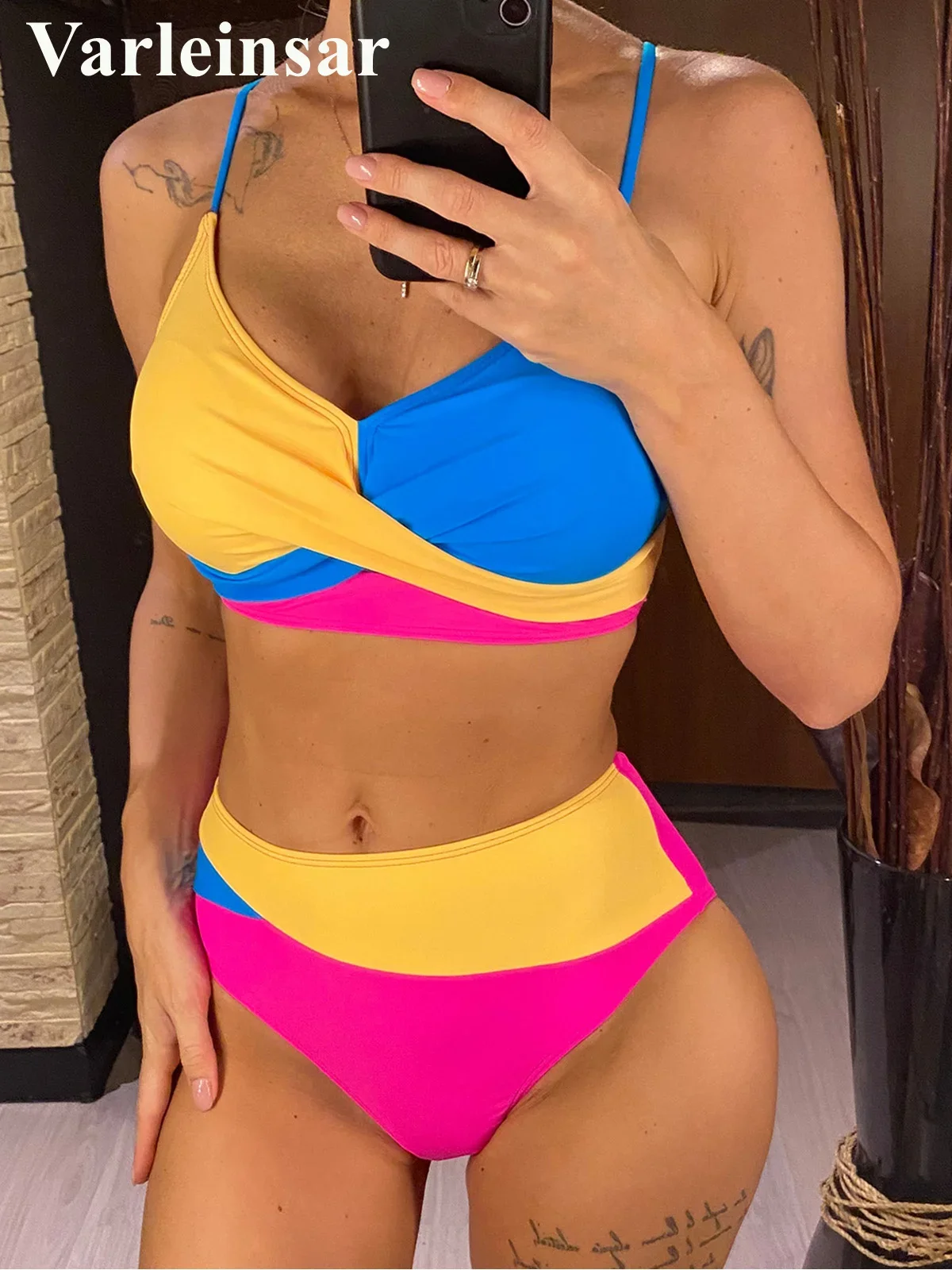 S - XL 5 Colors Splicing Female Swimsuit High Waist Bikini Women Swimwear Two-pieces Bikini set Bather Bathing Suit Swim V6201
S - XL 5 Colors Splicing Female Swimsuit High Waist Bikini Women Swimwear Two-pieces Bikini set Bather Bathing Suit Swim V6201