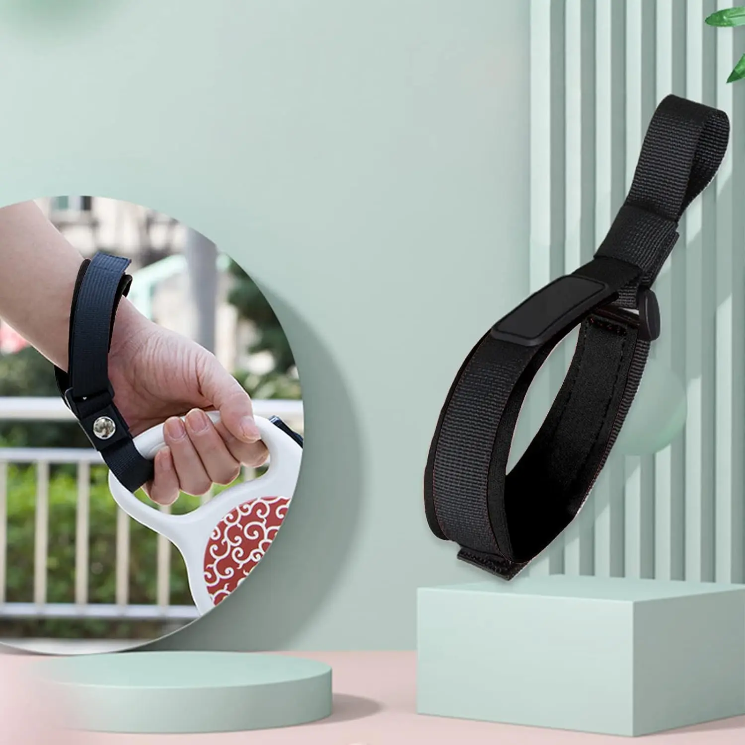 Pet Anti-off Wrist Strap For Dogs, Non-slip Adjustable Retractable Dog Leash, Durable Polyester Fiber Dog Walking Rope, Convenie
Pet Anti-off Wrist Strap For Dogs, Non-slip Adjustable Retractable Dog Leash, Durable Polyester Fiber Dog Walking Rope, Convenie