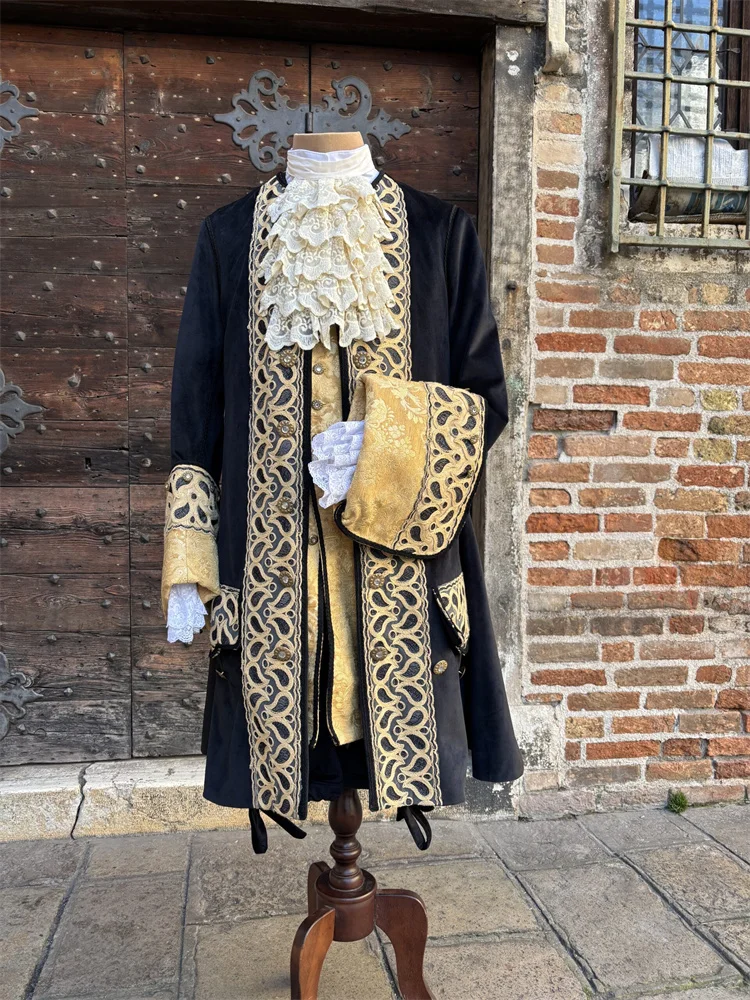 18th Century Men's British Aristocratic Costume Rococo Baroque Royal Court Prince Nobleman Venetian Ball Gown
18th Century Men's British Aristocratic Costume Rococo Baroque Royal Court Prince Nobleman Venetian Ball Gown