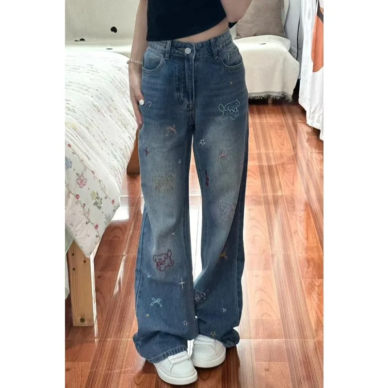 Women's High Waist Wide Leg Long Pants Straight Cut Embroidered Cartoon Denim Jeans Summer 2025 New Sle Loose Fit
Women's High Waist Wide Leg Long Pants Straight Cut Embroidered Cartoon Denim Jeans Summer 2025 New Sle Loose Fit