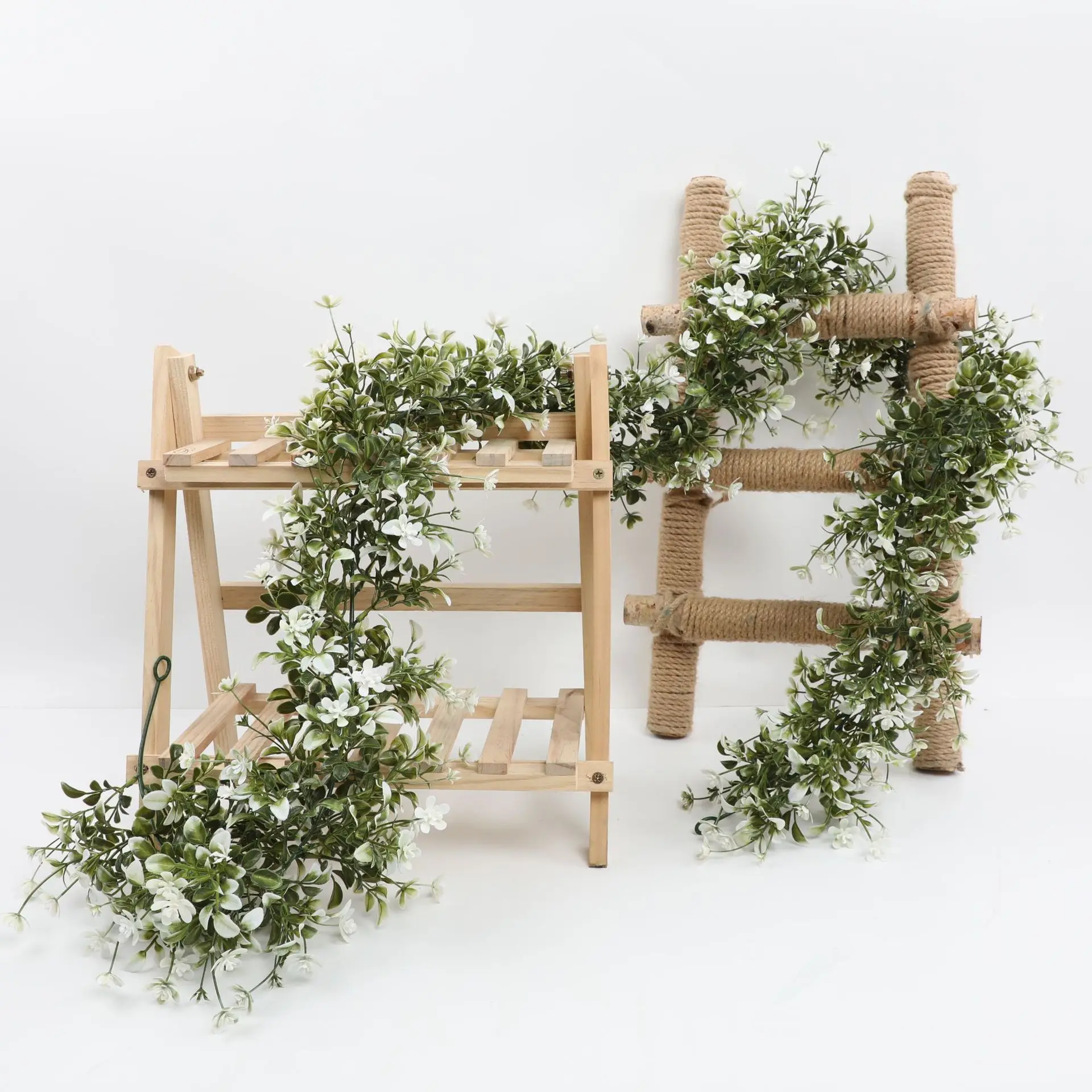 Artificial flower green plant rattan wall hanging wedding landscaping hotel ceiling wall decoration pipe artificial flower vine
Artificial flower green plant rattan wall hanging wedding landscaping hotel ceiling wall decoration pipe artificial flower vine
