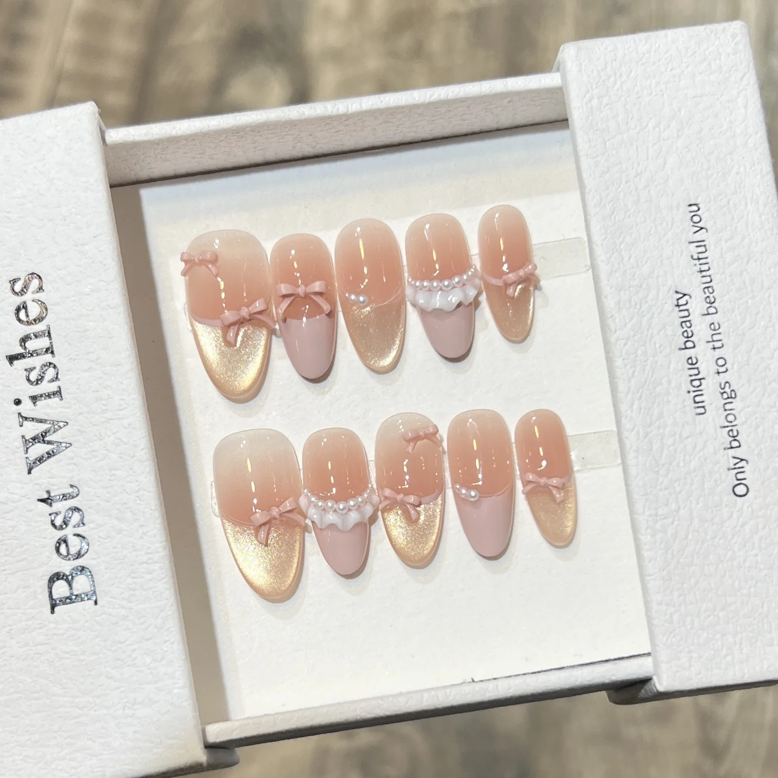 10PCS Sweet Pink Cat Eye Medium Oval Handmade Glossy Press on Nails Full Cover 3D Lace Bow Pearl Designs Wearable Fake Nail Tips
10PCS Sweet Pink Cat Eye Medium Oval Handmade Glossy Press on Nails Full Cover 3D Lace Bow Pearl Designs Wearable Fake Nail Tips