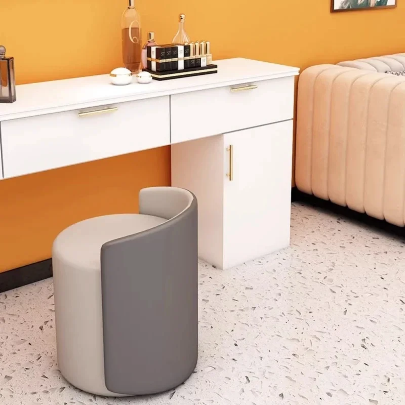 Modern Low round Stool for Makeup Household Dressing Table Living Room Furniture Compact Height Adjustable Velvet Bar Stool
Modern Low round Stool for Makeup Household Dressing Table Living Room Furniture Compact Height Adjustable Velvet Bar Stool