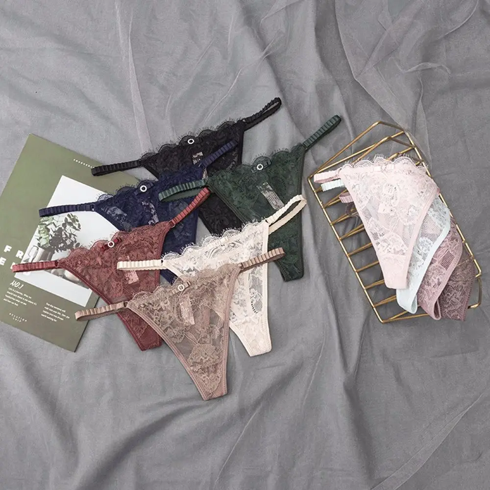 Breathable Seamless Low Waist Sexy Underpant Girls Hollow Flower G-strings Lace Thong Panties Female Briefs
Breathable Seamless Low Waist Sexy Underpant Girls Hollow Flower G-strings Lace Thong Panties Female Briefs