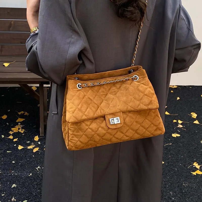 2025 Autumn Winter Square Bag, Versatile Shoulder Purse for Women, Commuter Day to Night Crossbody, Minimalist Sling Bag
2025 Autumn Winter Square Bag, Versatile Shoulder Purse for Women, Commuter Day to Night Crossbody, Minimalist Sling Bag