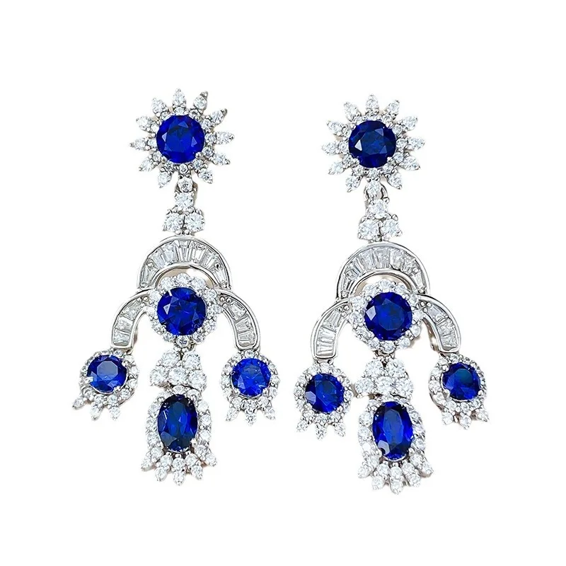 S925 Silver Ear Stud Set with Ruby Round Diamond Palace Retro Style Versatile Earring Jewelry
S925 Silver Ear Stud Set with Ruby Round Diamond Palace Retro Style Versatile Earring Jewelry