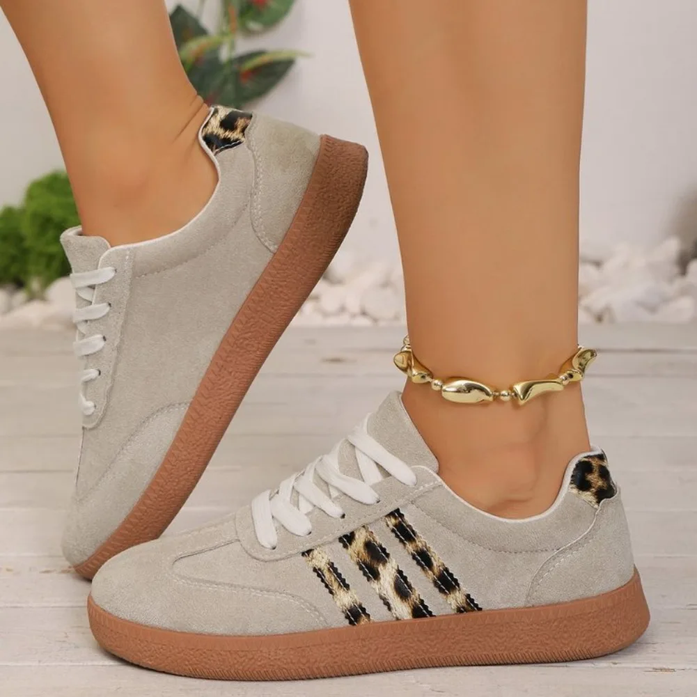 2026 New Women Sneakers Brand Classical Outdoor Sneakers Women Luxury Designer Sneakers Comfortable Shoes Women Zapatos De Mujer
2026 New Women Sneakers Brand Classical Outdoor Sneakers Women Luxury Designer Sneakers Comfortable Shoes Women Zapatos De Mujer