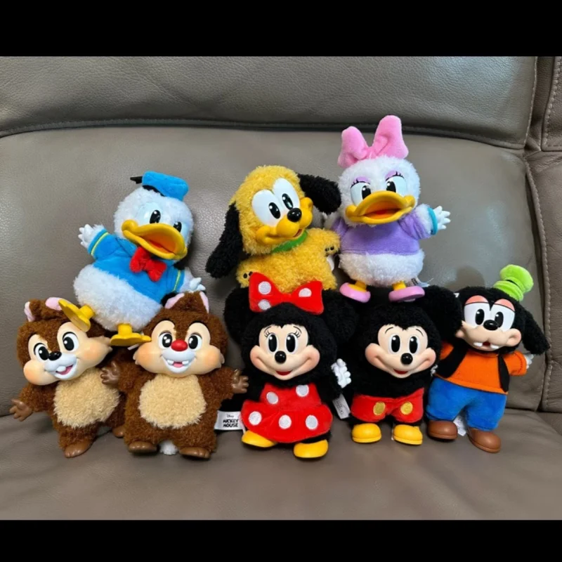 POP MART Mickey Family Cute Together Keychain Series Blind Box Mystery Box Guess Bag Toy Doll Cute Anime Figure Desktop Ornament
POP MART Mickey Family Cute Together Keychain Series Blind Box Mystery Box Guess Bag Toy Doll Cute Anime Figure Desktop Ornament