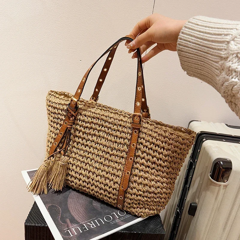 Bohemian Straw Beach Bags For Women High Capacity Handmade Shoulder Bag Casual Woven Totes Bag Shopping Clutch Handbag Purse
Bohemian Straw Beach Bags For Women High Capacity Handmade Shoulder Bag Casual Woven Totes Bag Shopping Clutch Handbag Purse