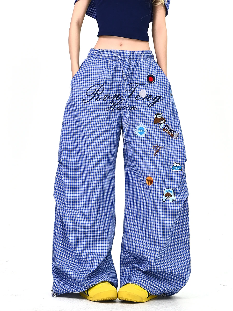 Повседневные свободные женские брюки-палаццо с широкими штанинами, весна 2026, с мультяшным буквенным принтом, в корейском уличном стиле, свободный крой
Повседневные свободные женские брюки-палаццо с широкими штанинами, весна 2026, с мультяшным буквенным принтом, в корейском уличном стиле, свободный крой