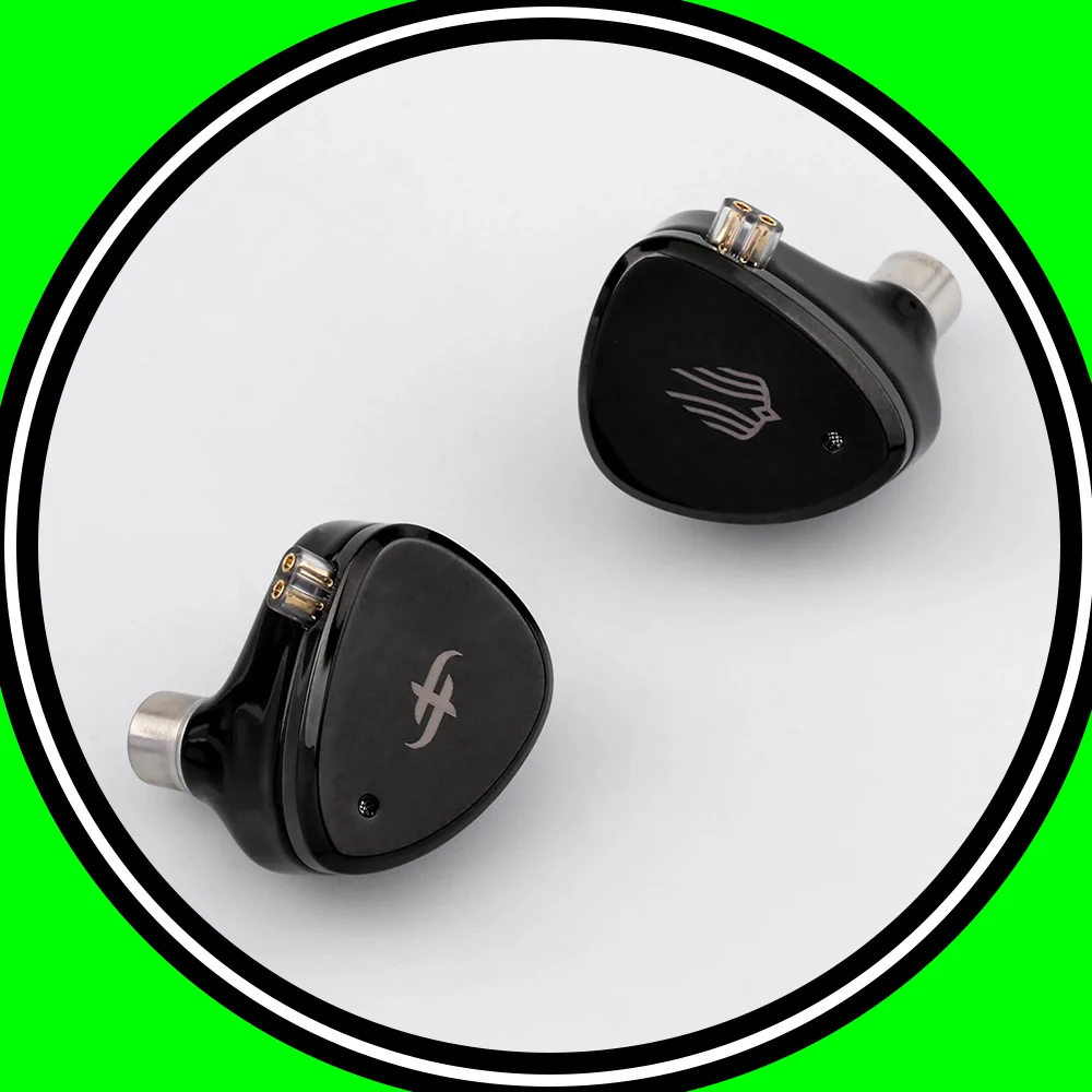 SIMGOT EM6L 1DD + 4BA Hybrid Driver In-ear Monitor HiFi IEM Earphone with Detachable OFC Silver Cable for Musician Audiophile
SIMGOT EM6L 1DD + 4BA Hybrid Driver In-ear Monitor HiFi IEM Earphone with Detachable OFC Silver Cable for Musician Audiophile
