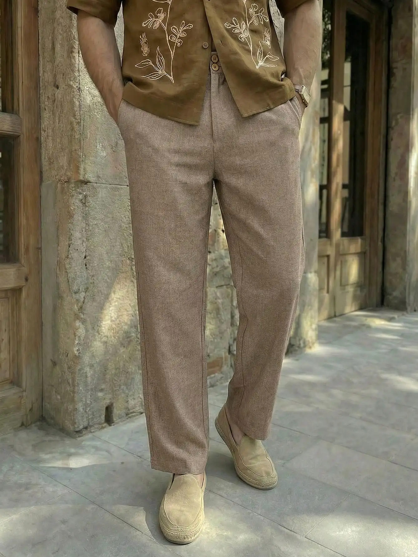 Men's Casual Loose Straight Leg Pants with Elastic Waist, Beige Solid Color for Daily Wear
Men's Casual Loose Straight Leg Pants with Elastic Waist, Beige Solid Color for Daily Wear