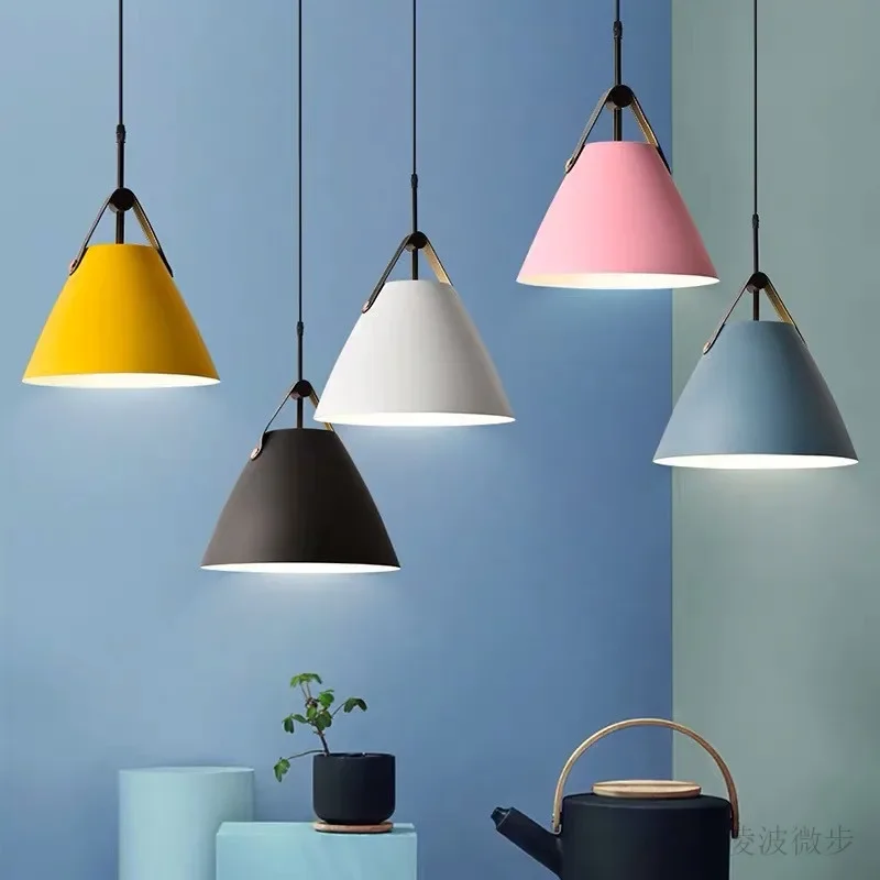 Nordic 220V Modern Minimalist Creative Personality Bar Counter Restaurant Macaron Color Belt Single-head Iron Chandelier
Nordic 220V Modern Minimalist Creative Personality Bar Counter Restaurant Macaron Color Belt Single-head Iron Chandelier