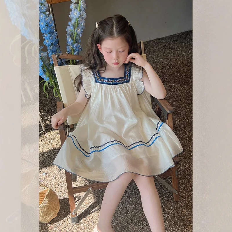 Girls' Summer Dress New Vintage Ethnic Style Square Neck Flutter Sleeve Tank Dress for Toddlers and Young Girls Wholesale
Girls' Summer Dress New Vintage Ethnic Style Square Neck Flutter Sleeve Tank Dress for Toddlers and Young Girls Wholesale