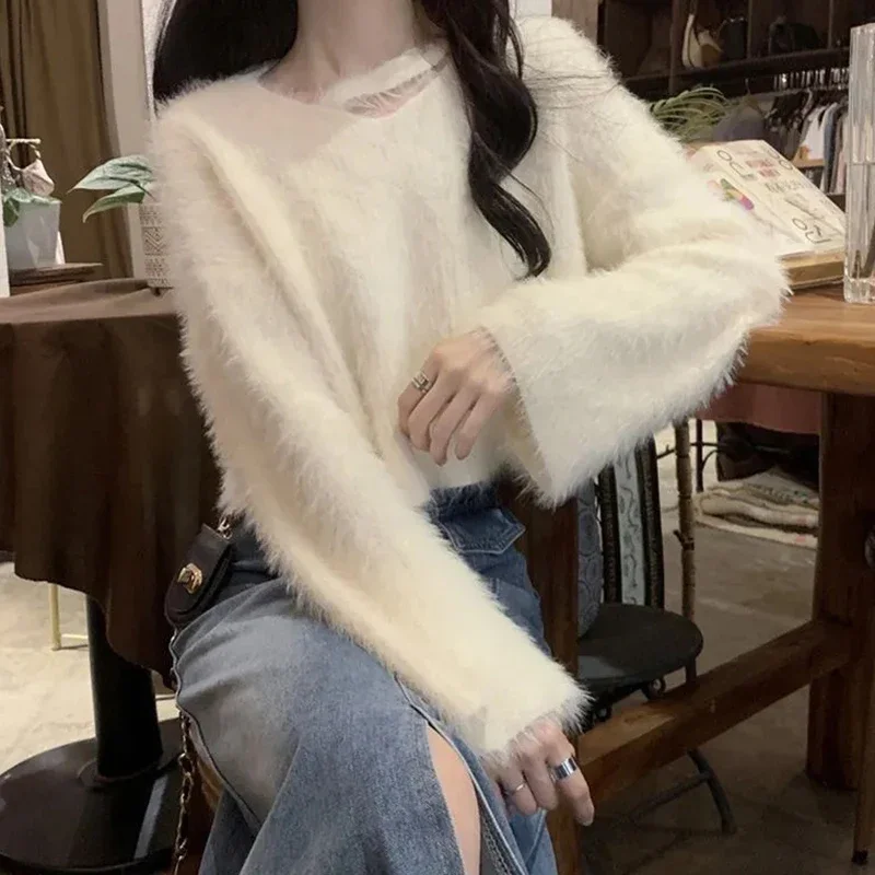 Korean Fake Mink Velvet Pullovers Women Casual Loose Soft Warm Sweater Female Autumn Winter Basic Solid Knitted Jumpers
Korean Fake Mink Velvet Pullovers Women Casual Loose Soft Warm Sweater Female Autumn Winter Basic Solid Knitted Jumpers
