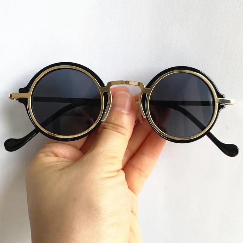 Hip Hop Sun Glasses Men Anti-UV Spectacles Round Frame Black Frame Eyeglasses Simplity Ornamental Punk Sunglasses
Hip Hop Sun Glasses Men Anti-UV Spectacles Round Frame Black Frame Eyeglasses Simplity Ornamental Punk Sunglasses