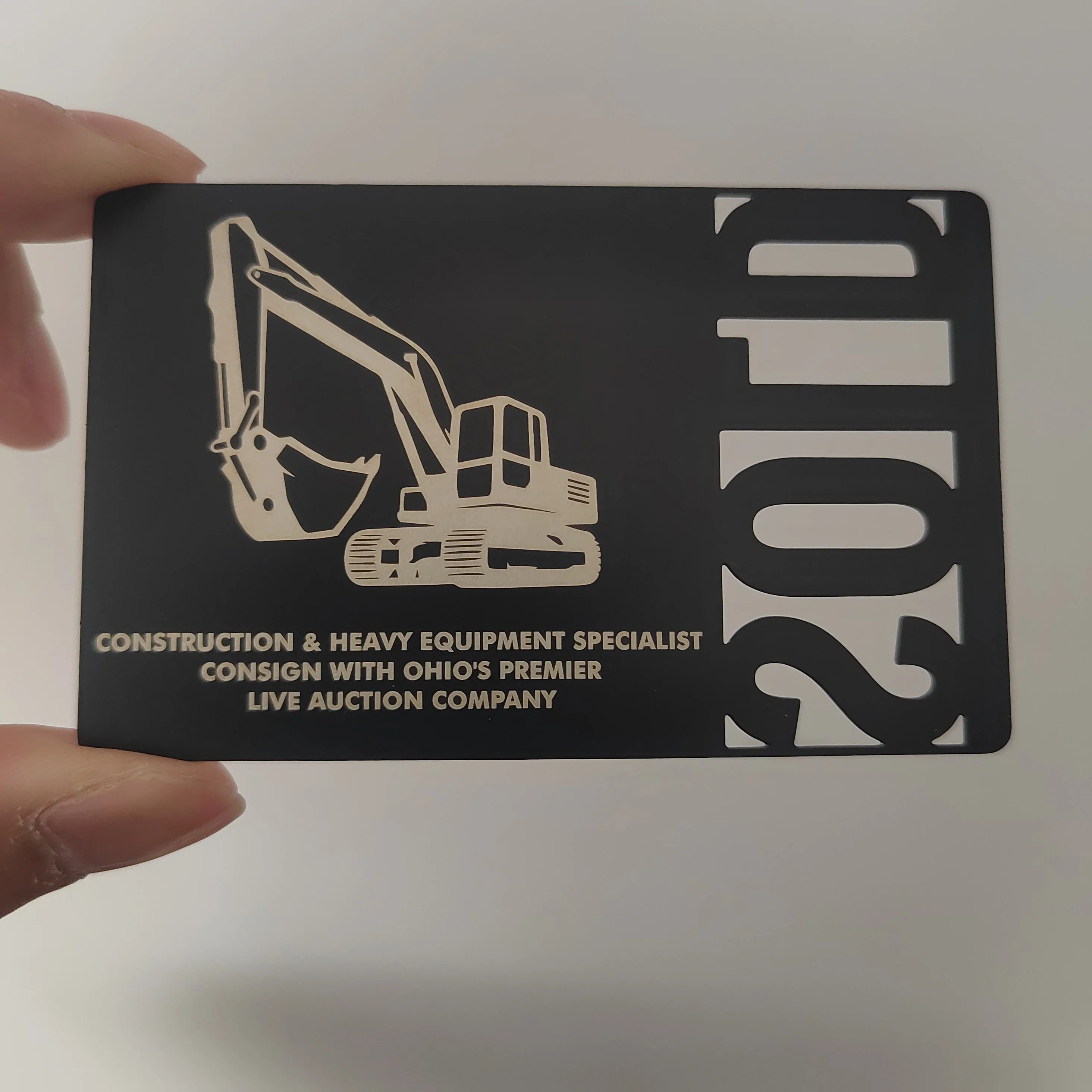 High-end Business Metal Business Cards Matte Black Hollow Fashion Design Wholesale Metal Business Cards
High-end Business Metal Business Cards Matte Black Hollow Fashion Design Wholesale Metal Business Cards