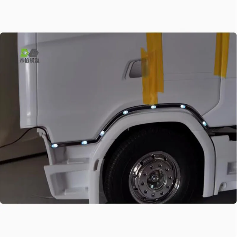LED 1 Pair Side Lights Under Door Lamp for 1/14 Tamiya RC Truck Scania 770S 56368 Diy Parts
LED 1 Pair Side Lights Under Door Lamp for 1/14 Tamiya RC Truck Scania 770S 56368 Diy Parts