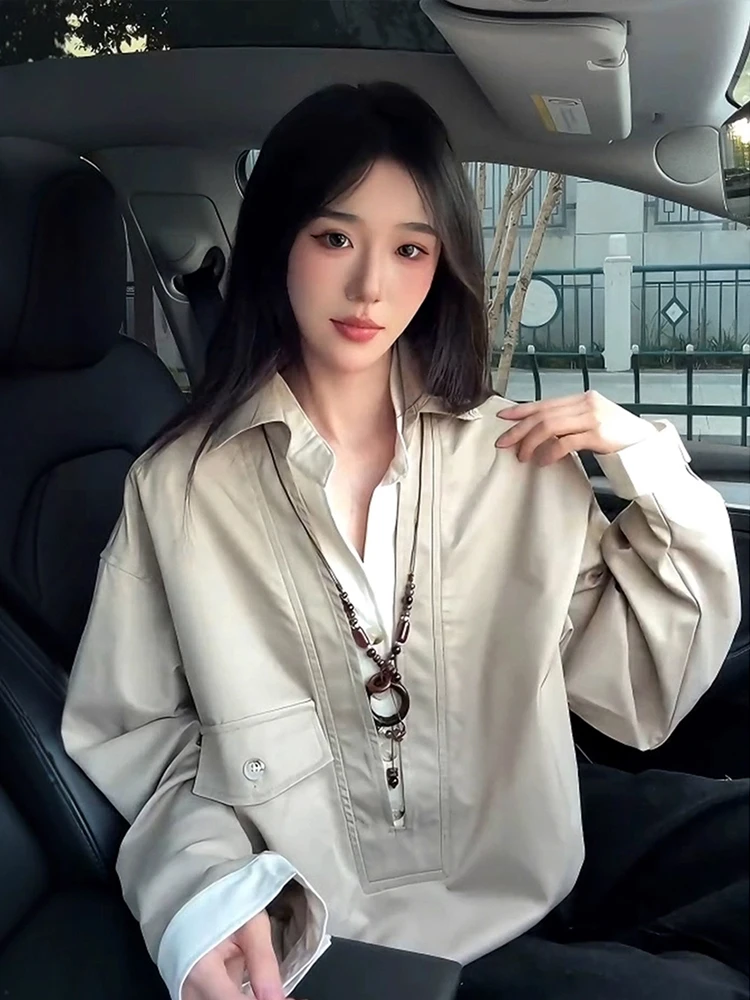 Khaki Cleanfit Vintage Sle irt V-Ne Casual Workwear irt Fake Two-Piece Design for Men And Women Autumn Korean Sle
Khaki Cleanfit Vintage Sle irt V-Ne Casual Workwear irt Fake Two-Piece Design for Men And Women Autumn Korean Sle