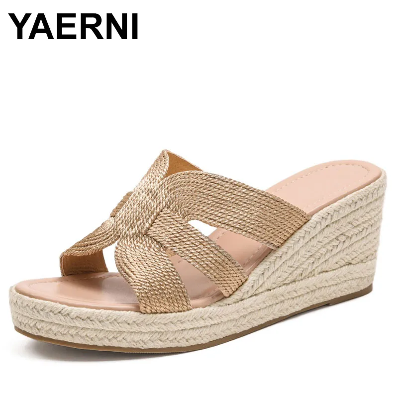 Женская обувь, эспадрильи, босоножки на танкетке, богемная обувь, туфли-лодочки на высоком каблуке, удобная повседневная женская обувь на толстой подошве
Женская обувь, эспадрильи, босоножки на танкетке, богемная обувь, туфли-лодочки на высоком каблуке, удобная повседневная женская обувь на толстой подошве