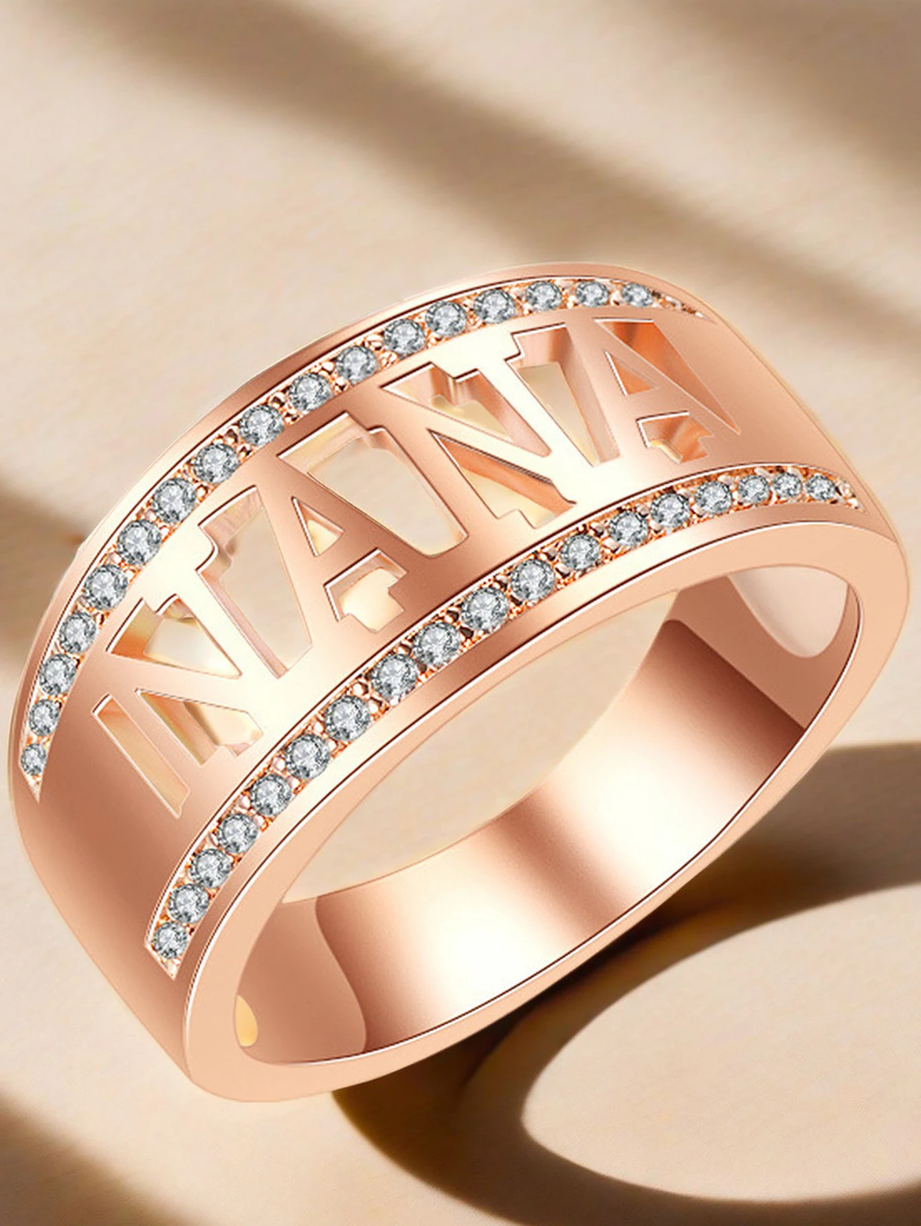 Letter Pattern Engagement Ring for Women Elegant Hollow Design for Wedding Banquet Jewelry
Letter Pattern Engagement Ring for Women Elegant Hollow Design for Wedding Banquet Jewelry