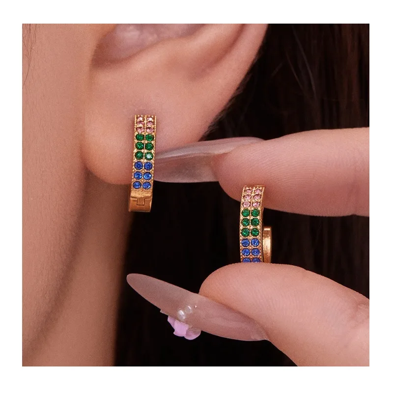 Seattle Exquisite Stainless Steel Row Diamond-shaped Buckle Earrings High Texture Fashion Multi-size Zirconium Earrings Women
Seattle Exquisite Stainless Steel Row Diamond-shaped Buckle Earrings High Texture Fashion Multi-size Zirconium Earrings Women