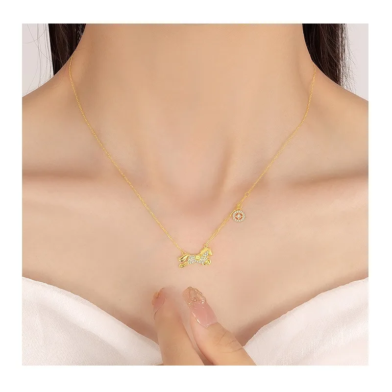Kalaini Original Lucky Lucky Horse Necklace Horse Pendant Full of Diamonds Zodiac Horse Light Luxury
Kalaini Original Lucky Lucky Horse Necklace Horse Pendant Full of Diamonds Zodiac Horse Light Luxury