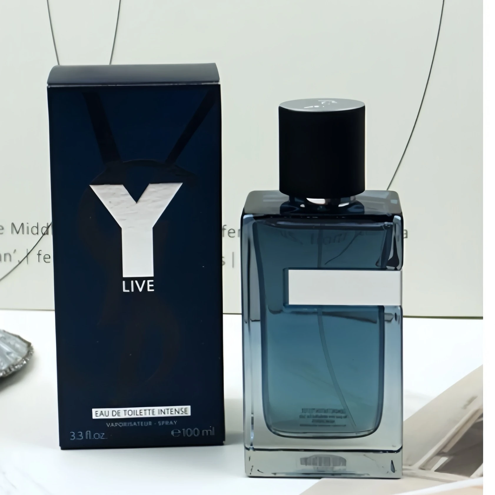 2025 Hot Sale Unisex Alcoholic Floral Perfume 100ml EDT Intense Matte Bottle Fragrance Daily Dating Luxury Fragrance Perfume
2025 Hot Sale Unisex Alcoholic Floral Perfume 100ml EDT Intense Matte Bottle Fragrance Daily Dating Luxury Fragrance Perfume